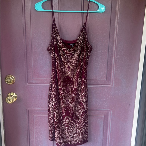 Jump Apparel Burgundy and Gold Elegant Slinky Dress Sz 11/12 - Picture 1 of 8